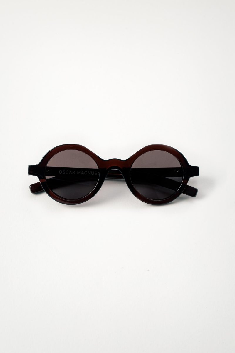 OSCAR MAGNUSON Eldon Toga Red