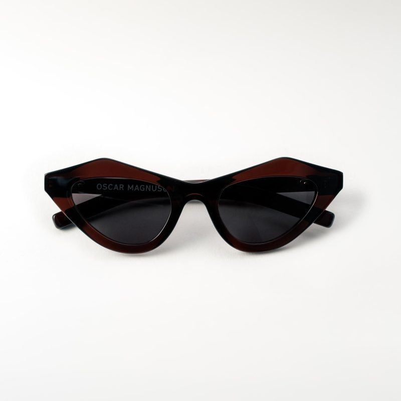 Oscar Magnuson Pris Toga red